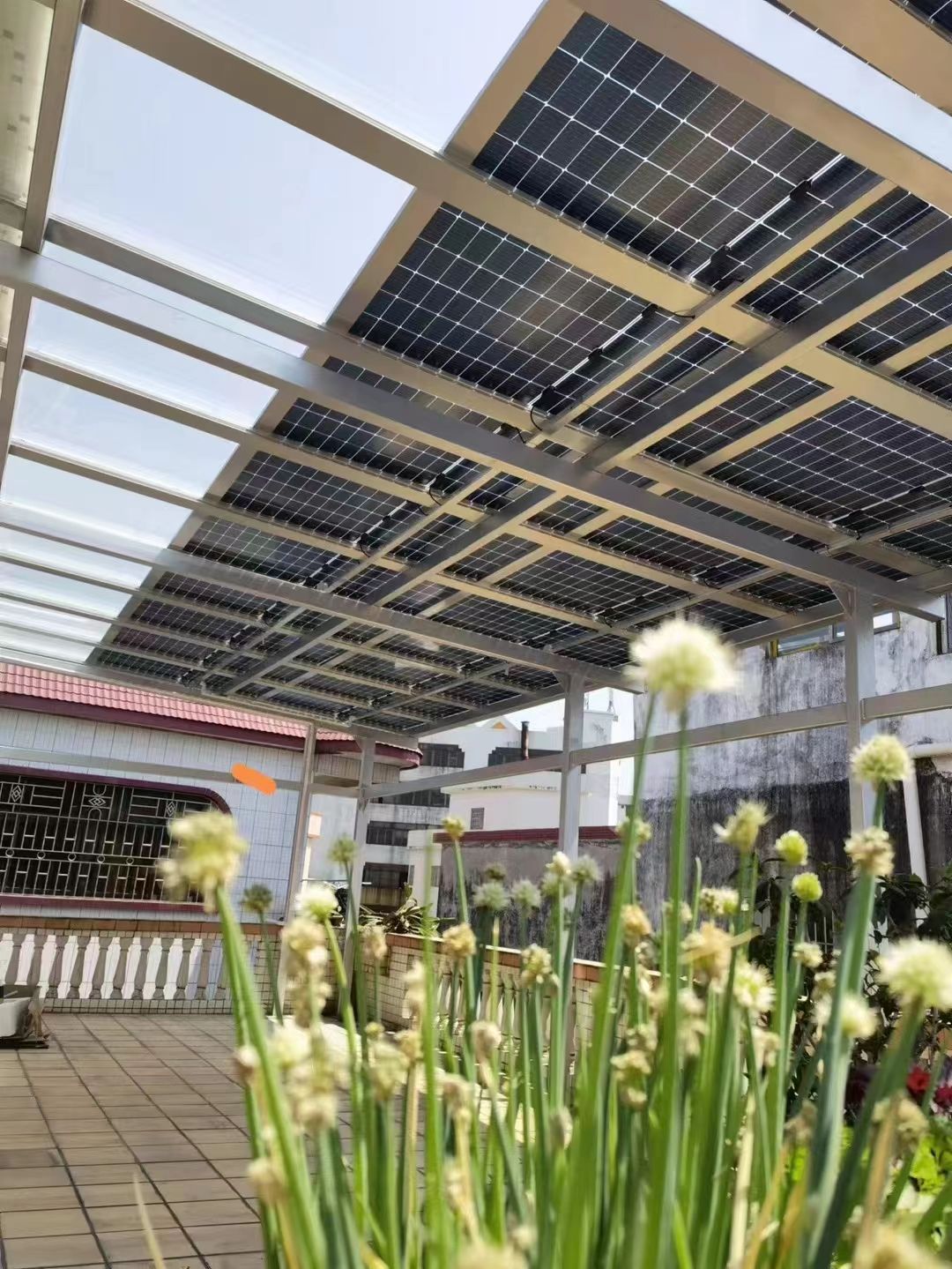 广安别墅家用屋顶太阳能发电系统安装